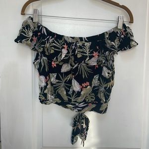 2 PIECE SET BRAND NEW TROPICAL